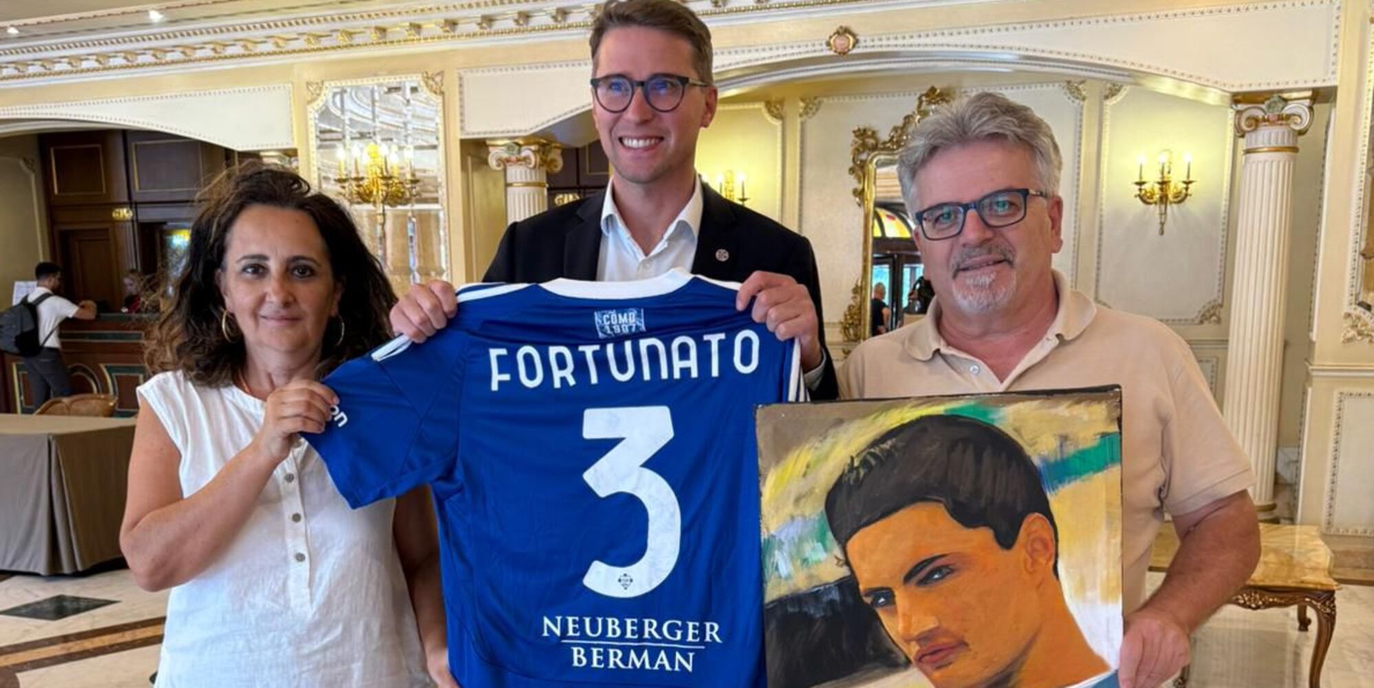 L'omaggio del Como in memoria di Andrea Fortunato
