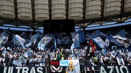 Lazio, Nord chiusa per un turno con pena sospesa. Italia, Spalletti chiama Zaniolo