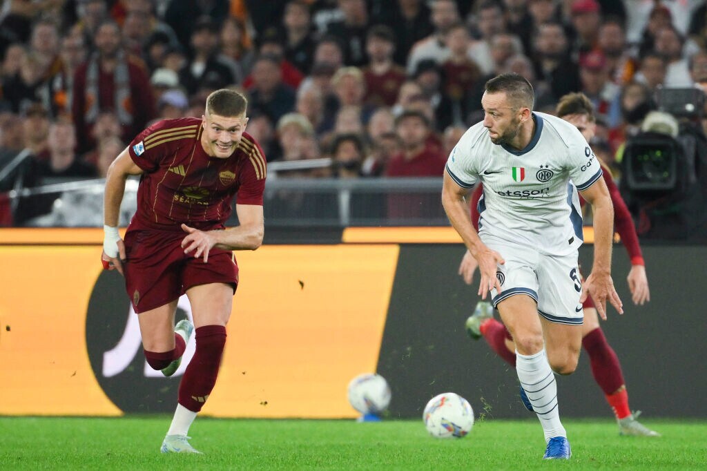 Roma, l'Inter vince all'Olimpico. Il Napoli supera l'Empoli