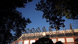 Champions: le gare di oggi. Il Napoli tratta il rinnovo di Kvaratskhelia