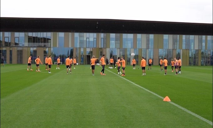 Fiorentina, allenamento prima della trasferta in Svizzera