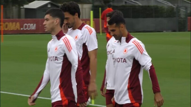 Roma, Dybala si allena col gruppo