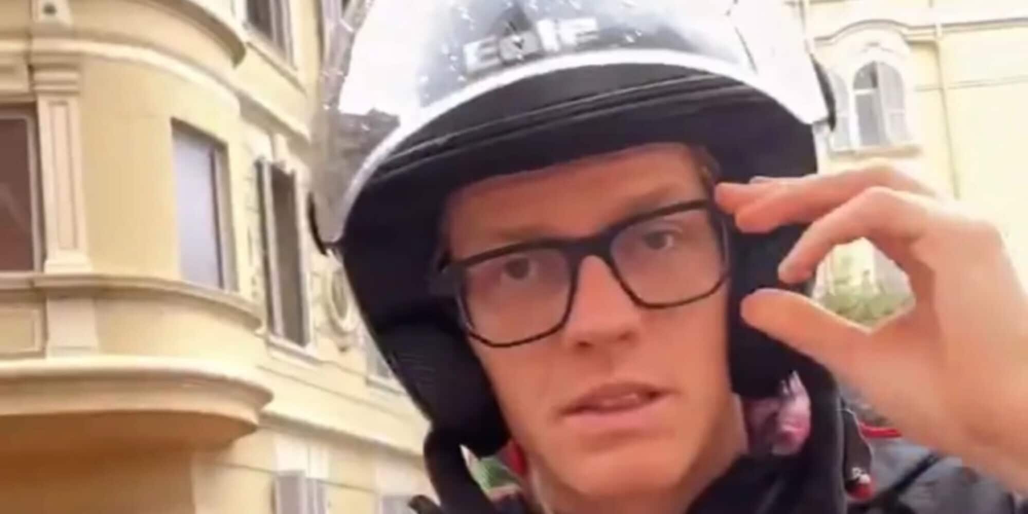 Sinner a Montecarlo prima di Bercy: la foto con il casco è virale