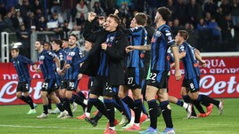 Atalanta, sei gol al Verona. Liga: il Barça si aggiudica El Clàsico