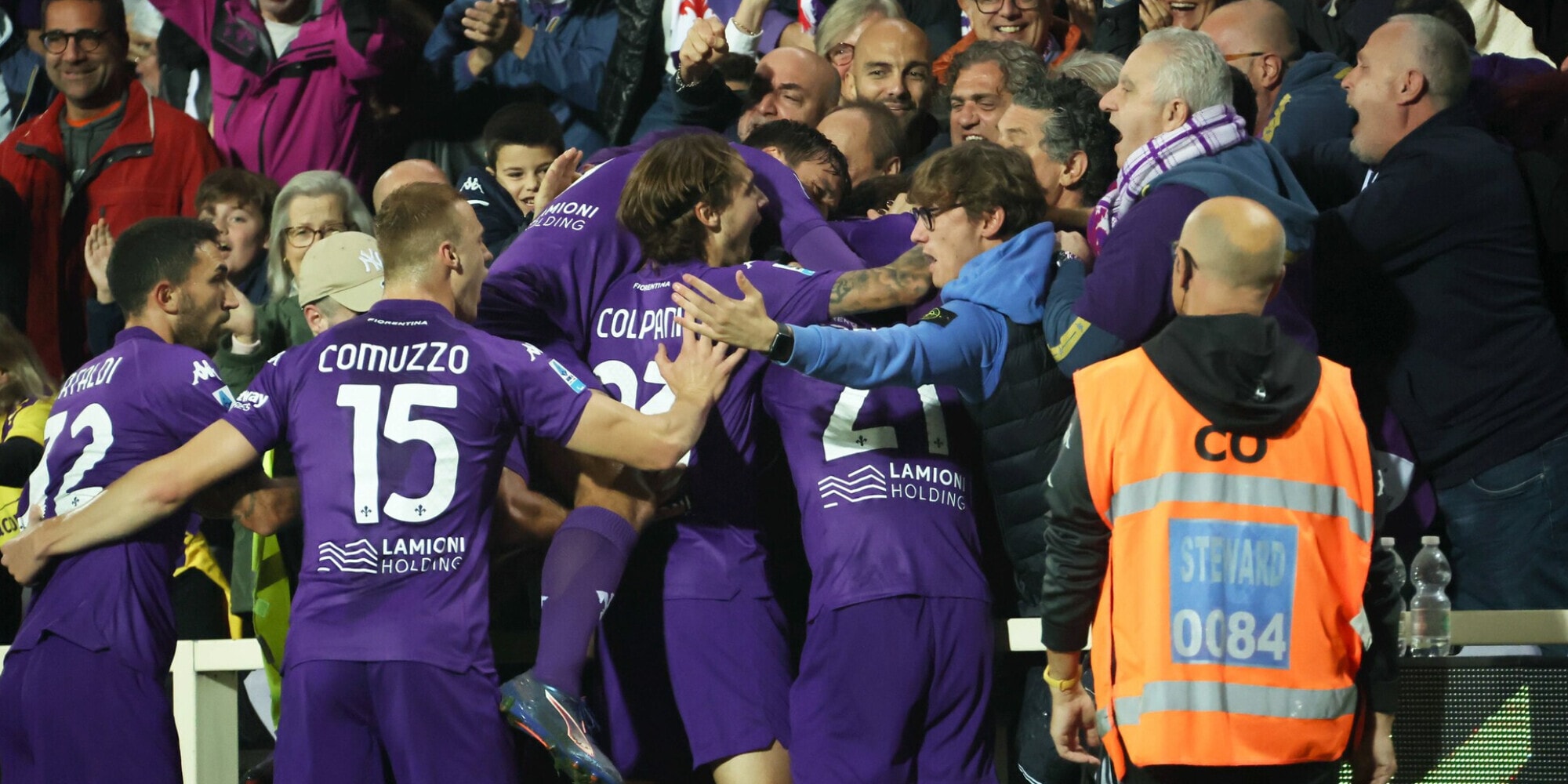 La Roma crolla, la Fiorentina ne fa 5: per Juric è notte fonda