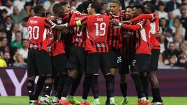 Milan, vittoria storica al Bernabeu. Juve, solo un pari in Francia
