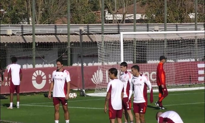 Europa League, la Roma si allena a Trigoria