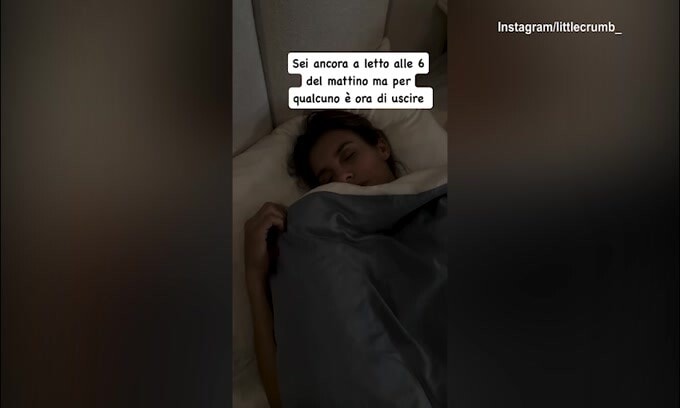 Elisabetta Canalis, che risveglio alle 6 del mattino
