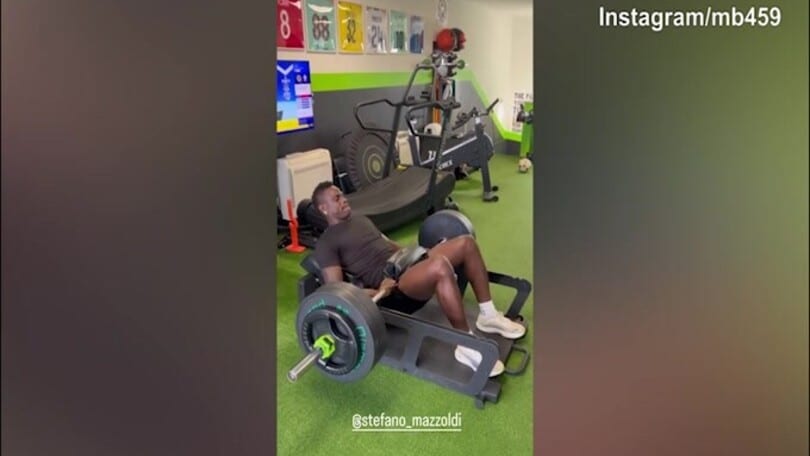 Genoa, guarda Balo: l'attaccante lavora duramente in palestra