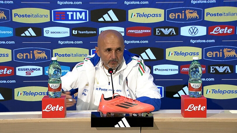 Spalletti: "L'Italia non deve essere presuntuosa. Servono stadi nuovi". E sulla Roma...