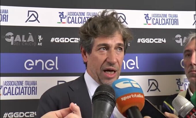 Albertini su Leao: "Grandi potenzialità, ma non è continuo"