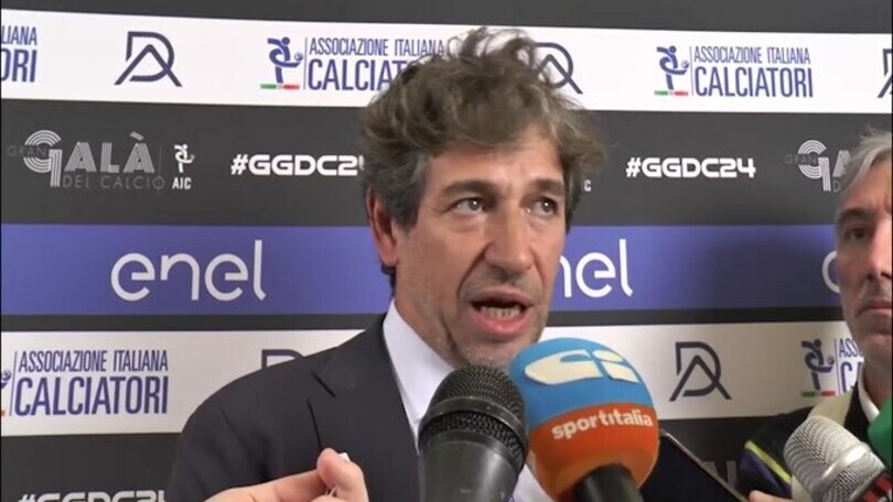 Albertini su Leao: "Grandi potenzialità, ma non è continuo"