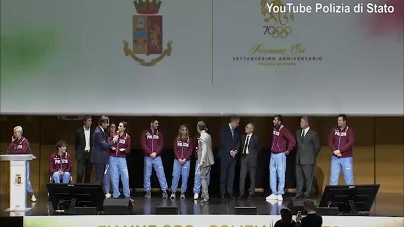 Vezzali rifiuta la pace con Di Francisca: battibecco sul palco e duro botta e risposta
