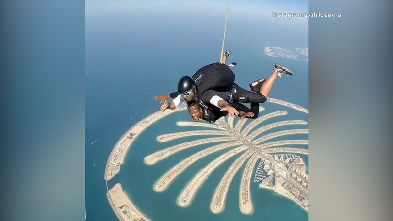 Adrenalina Evra, si lancia col paracadute