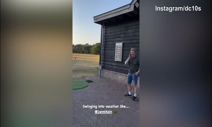Sinner prova con il golf, ma il risultato è...disastroso