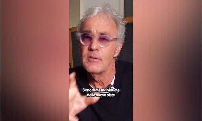 Massimo Giletti: "Un famoso calciatore di una squadra di Milano ha preso a botte una ragazza..."