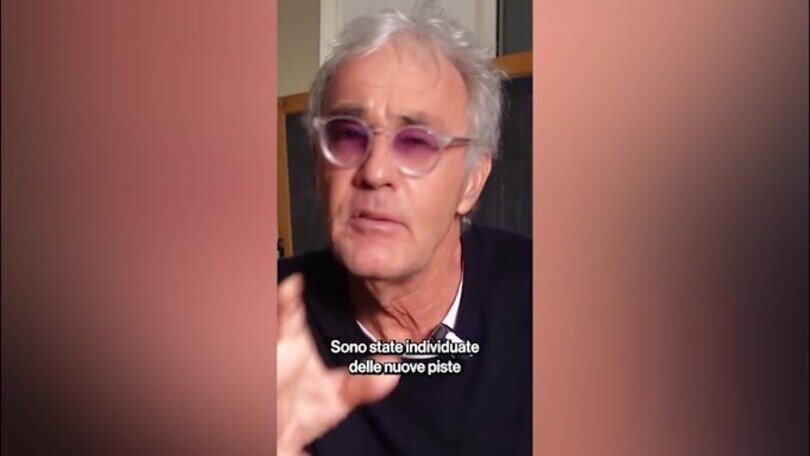 Massimo Giletti: "Un famoso calciatore di una squadra di Milano ha preso a botte una ragazza..."