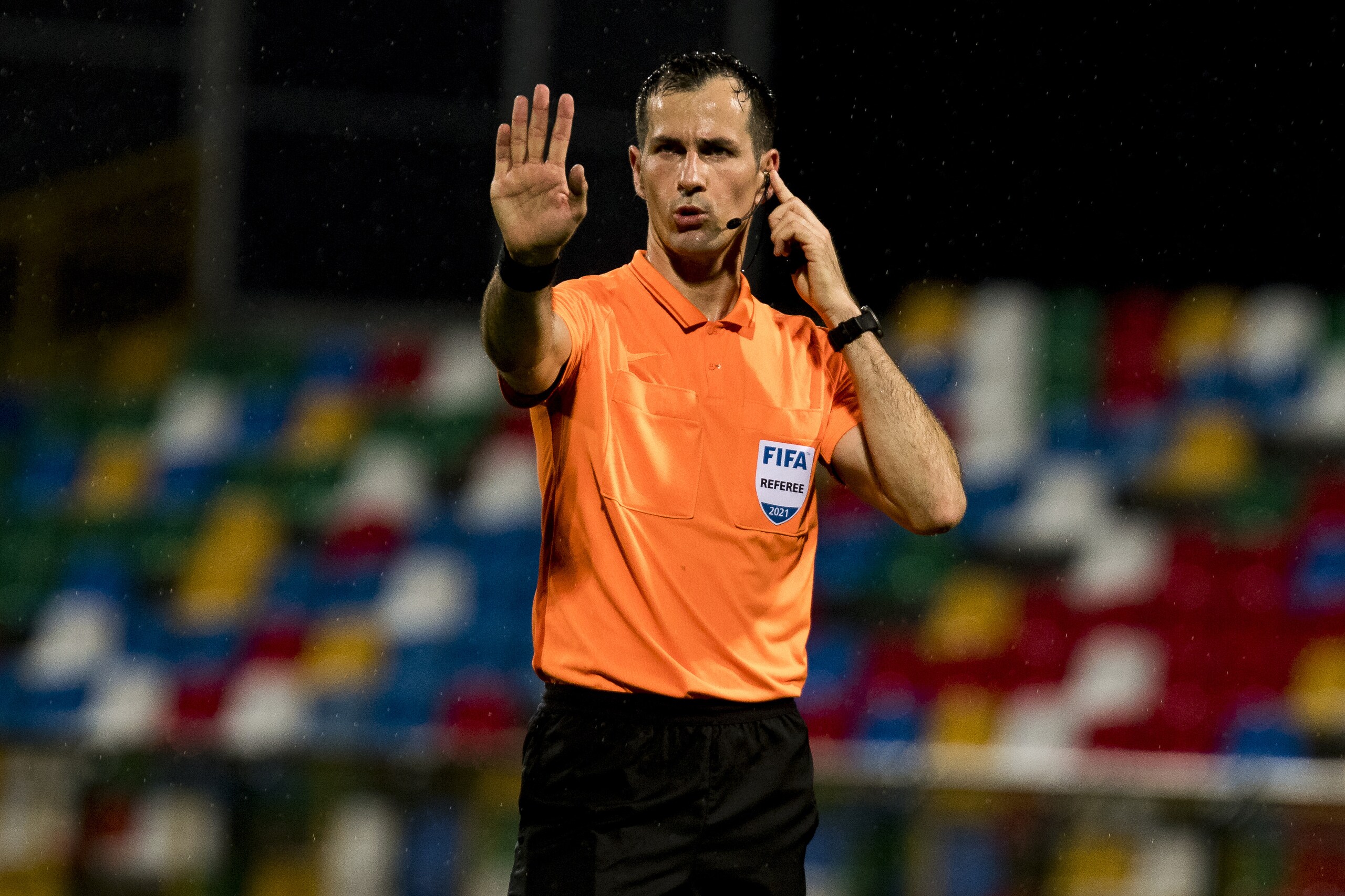 Lazio, scelto l'arbitro di giovedì. La clamorosa indiscrezione di Giletti