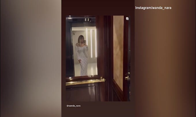 Wanda Nara, l’abito da sera fa impazzire i fans