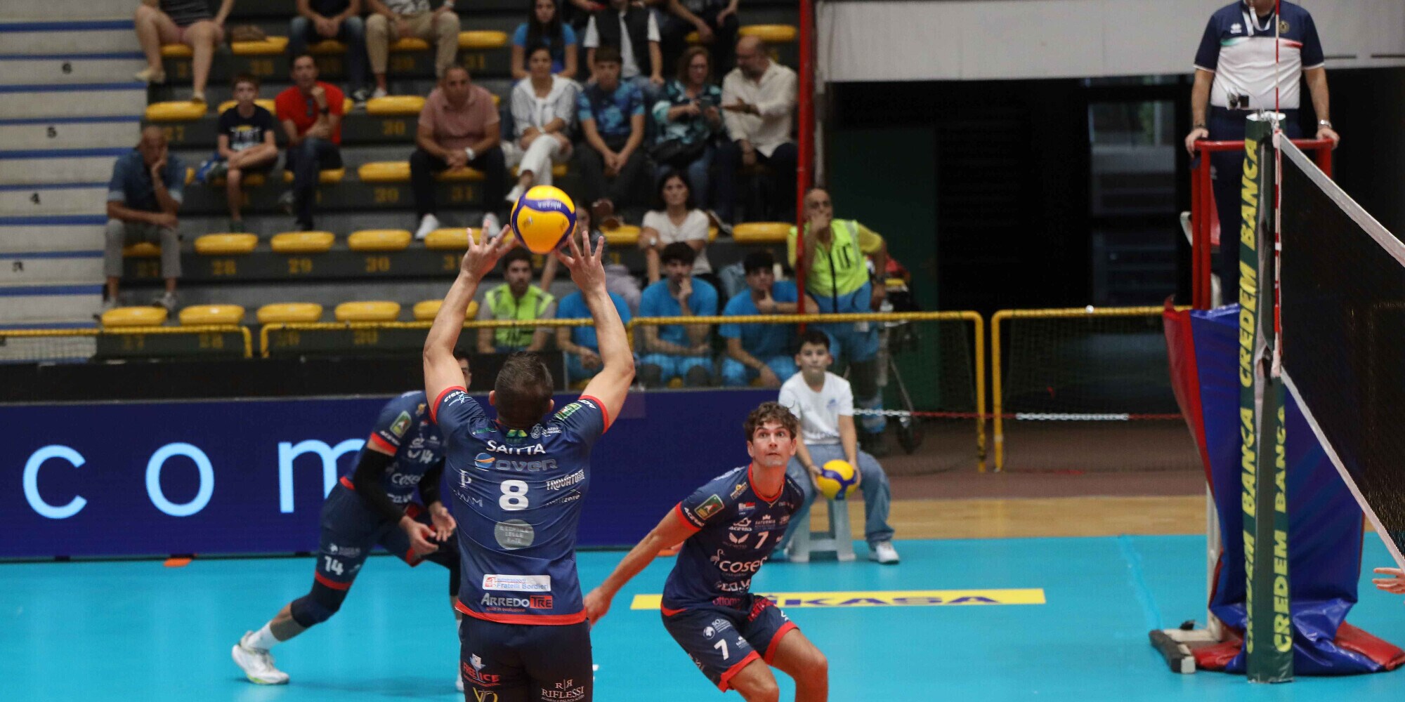 Nell' anticipo del sabato il big match Acicastello-Tinet