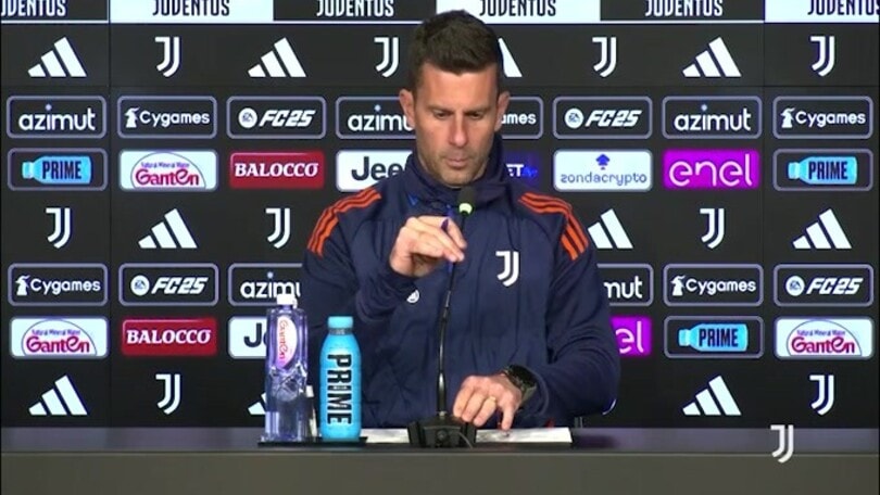 Thiago Motta scherza col giornalista: "Non ti interessa la formazione? Meglio"