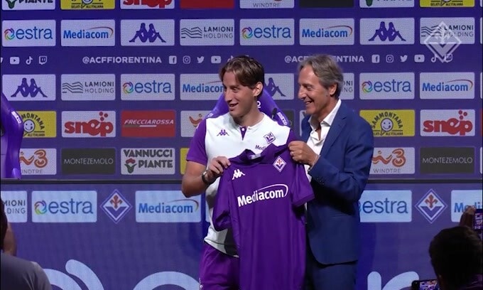 Fiorentina, le condizioni di salute di Edoardo Bove: è sveglio e lucido