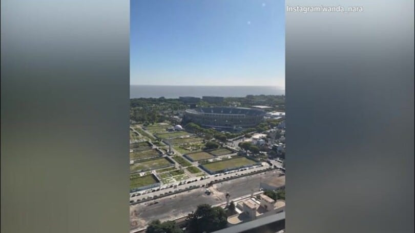Wanda Nara, vista mozzafiato sullo stadio del River Plate