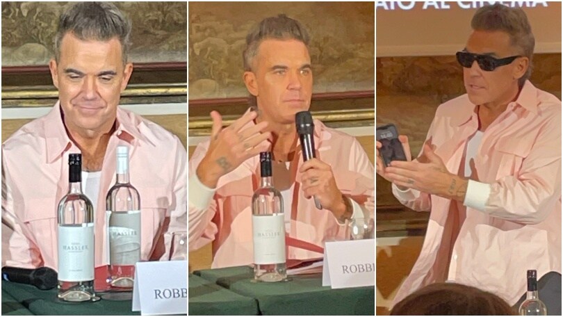 Robbie Williams e l'assurdo ricordo di Sanremo: "Ero strafatto. Ma lo fanno ancora?"