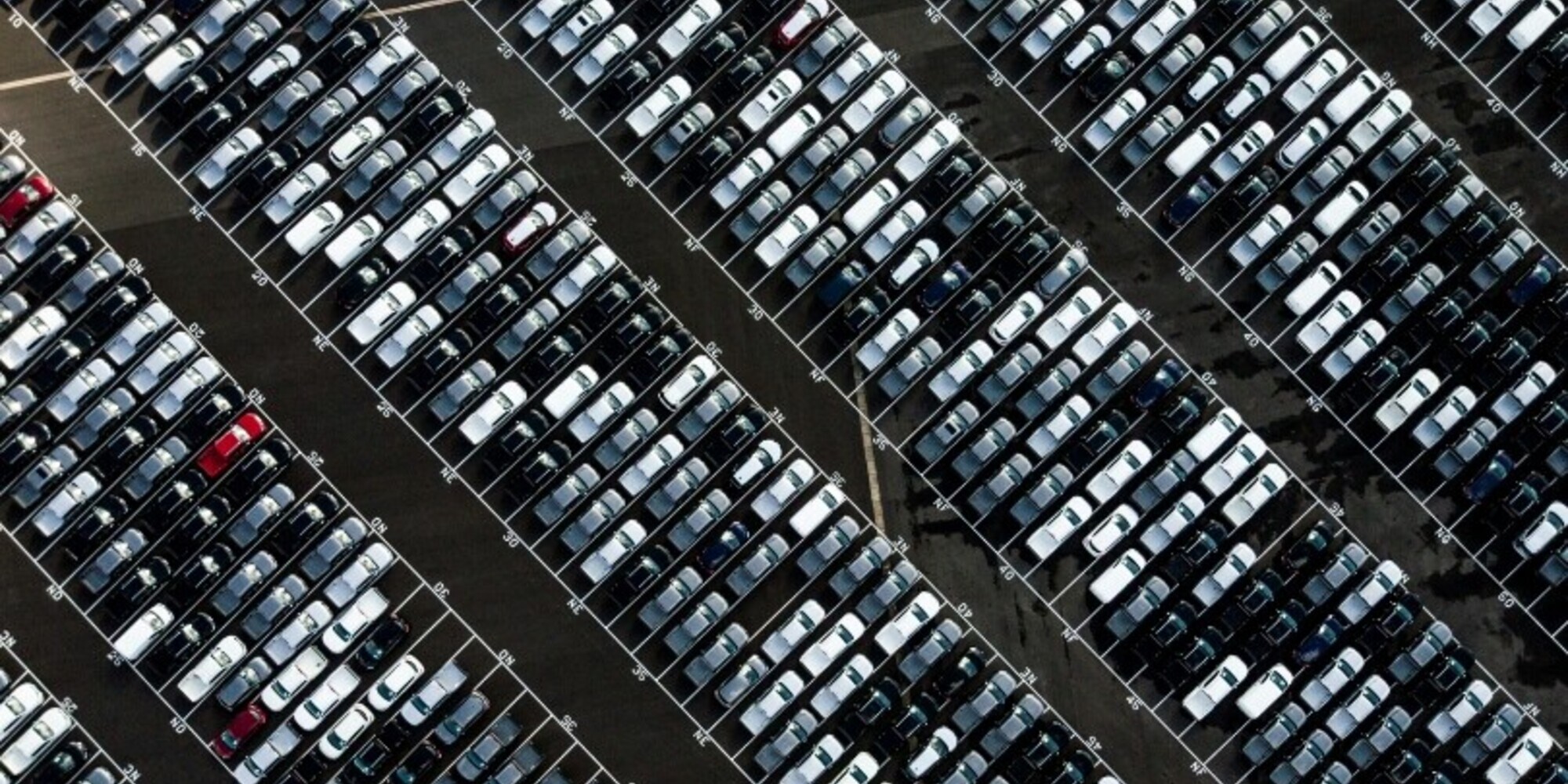 Case auto e mercato: le difficoltà