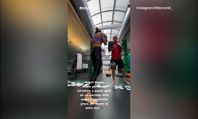 Elisabetta Canalis, dedica speciale al suo maestro