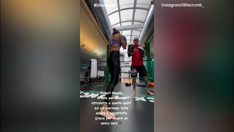 Elisabetta Canalis, dedica speciale al suo maestro