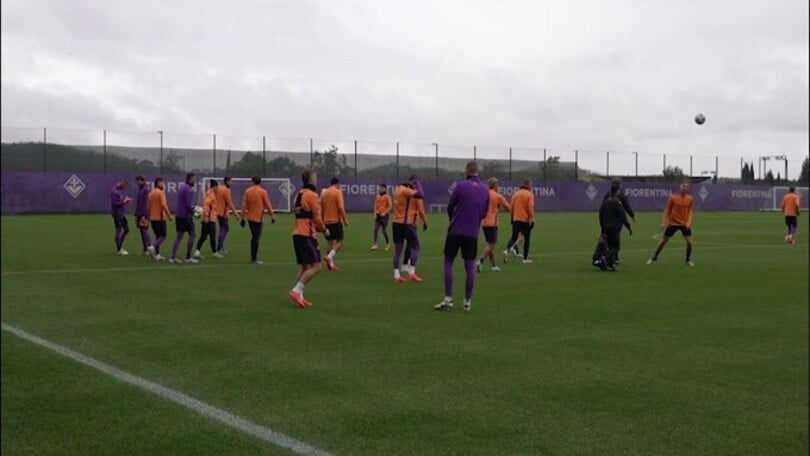 Fiorentina, allenamento prima della sfida in Portogallo