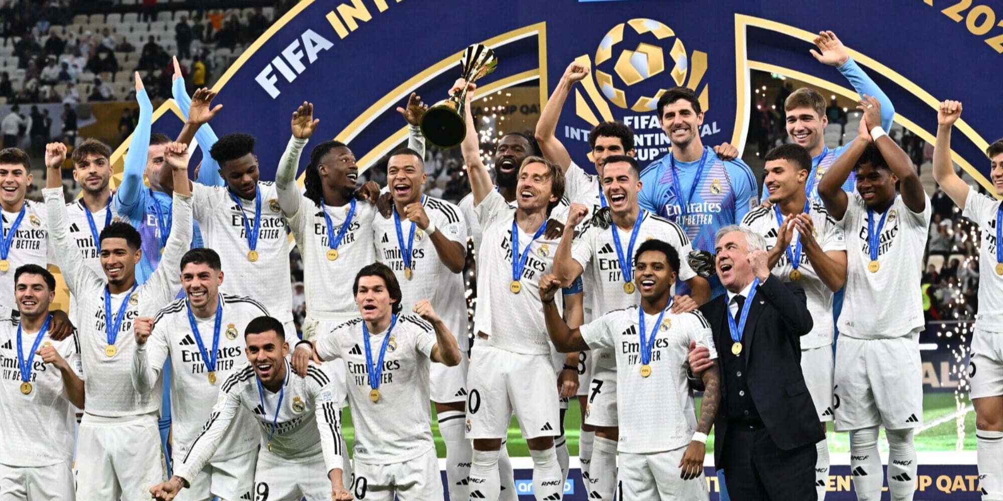 Il Real Madrid vince la Coppa Intercontinentale: tutto facile in finale contro il Pachuca. Rivivi la diretta