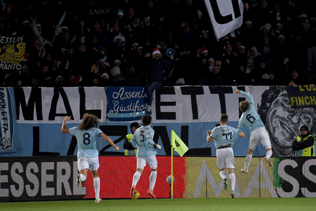 Lazio: espugnato il Via del Mare. Napoli, superato il Genoa