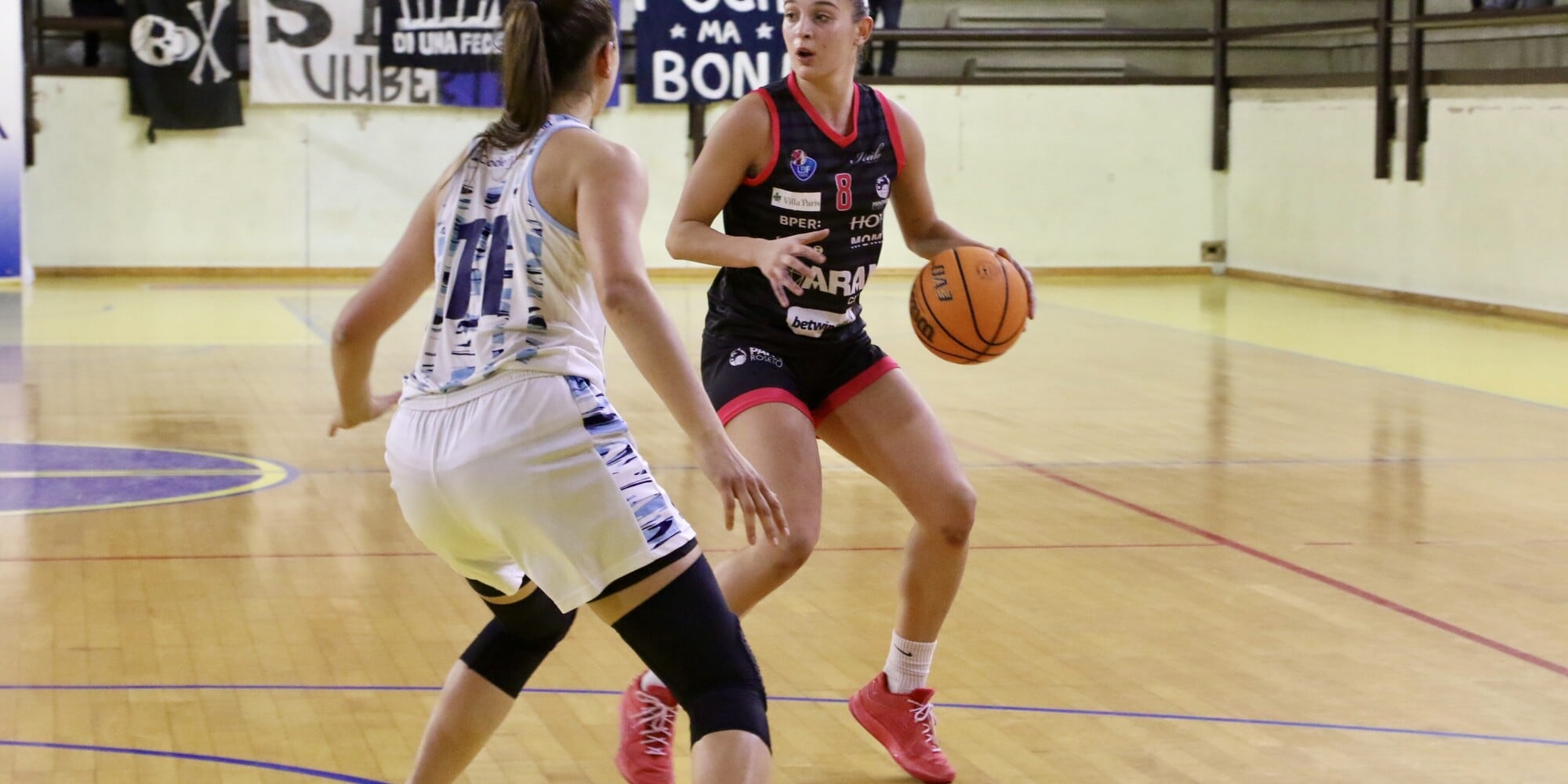 Techfind Serie A2, Girone B - vittorie esterne per Trieste e Roseto