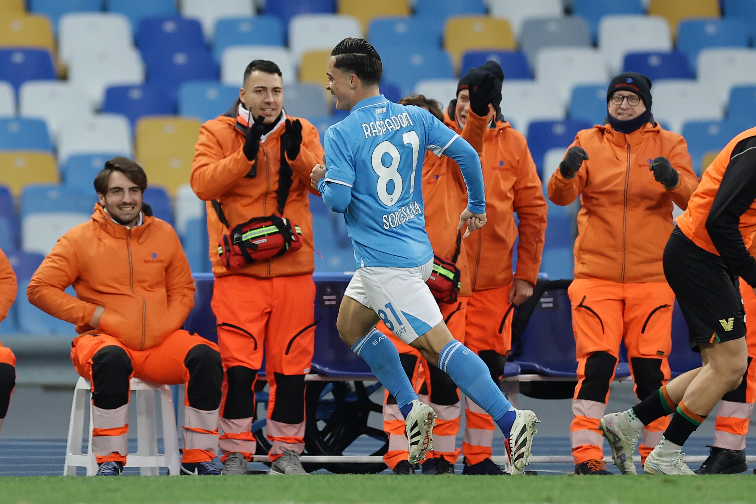 Napoli, tre punti che valgono la vetta. Torino: pari a Udine