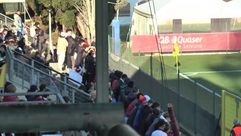 Roma, che entusiasmo per l'allenamento aperto ai tifosi!