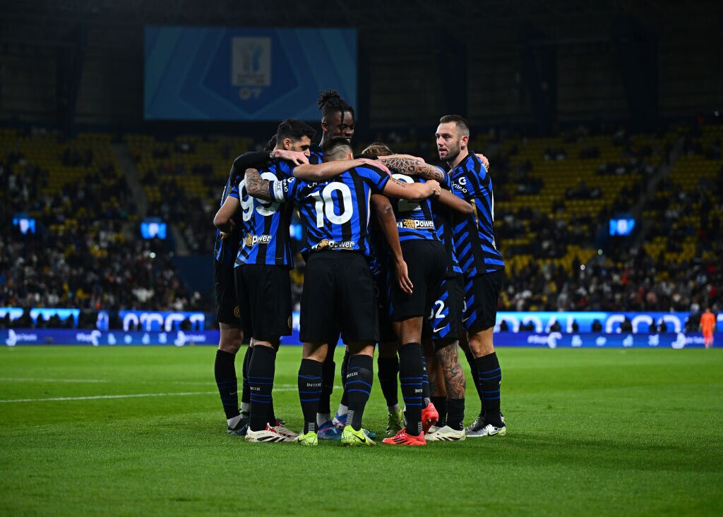 Supercoppa Italiana, in finale va l'Inter. Olimpico quasi pieno per Roma-Lazio