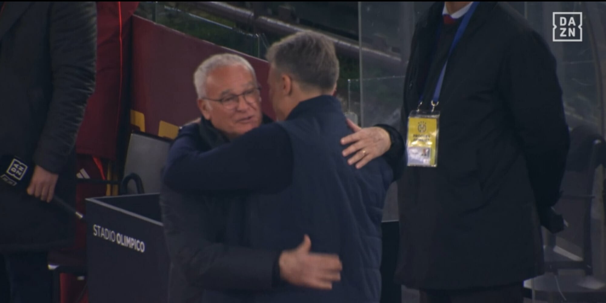 Ranieri e Baroni, l'abbraccio prima di Roma-Lazio