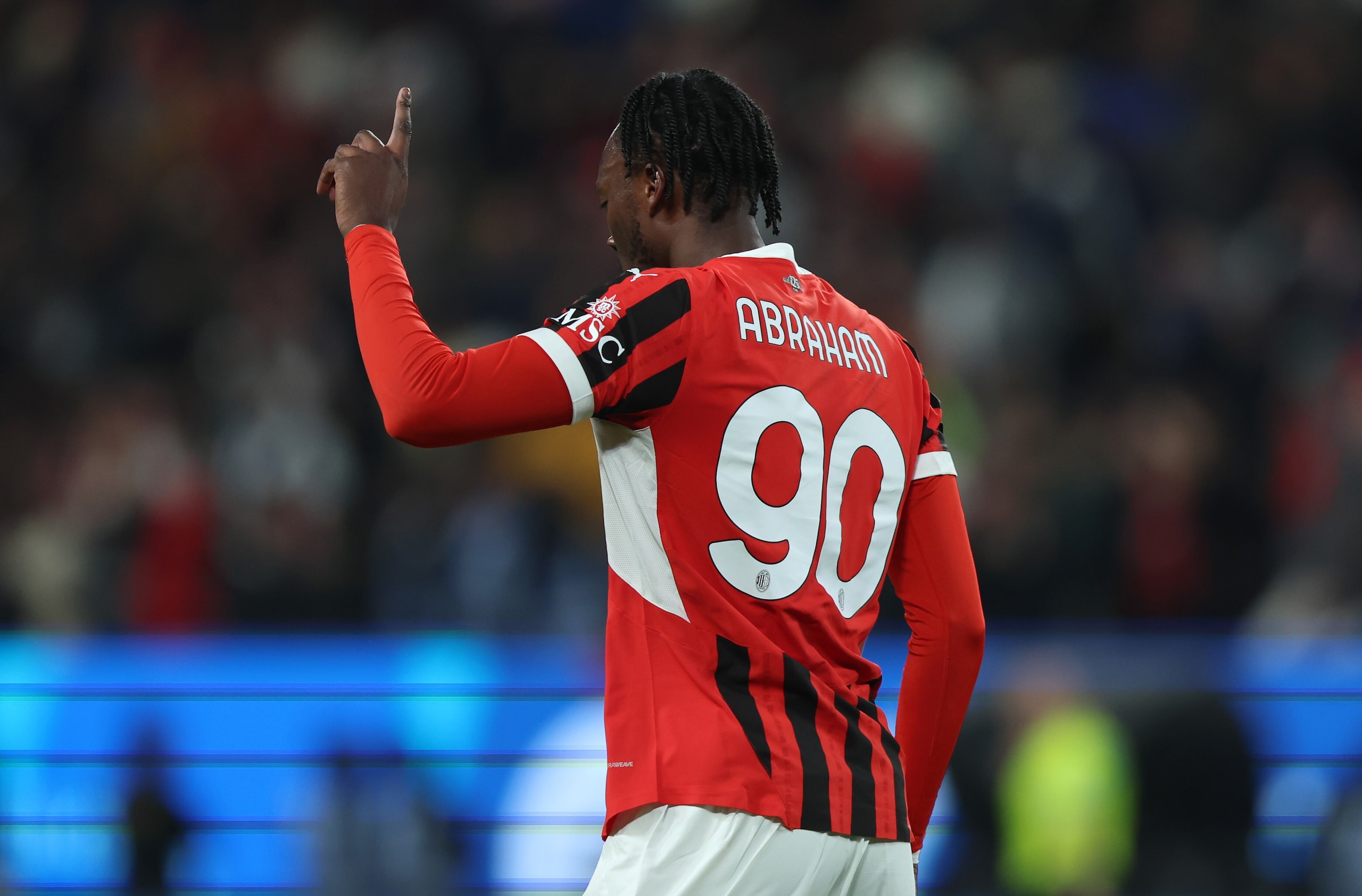 Il Milan si aggiudica la Supercoppa. Fiorentina, Martinez Quarta ai saluti