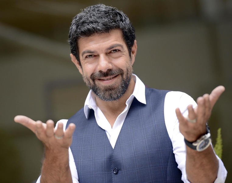 Pierfrancesco Favino &quot;Servo per due&quot;