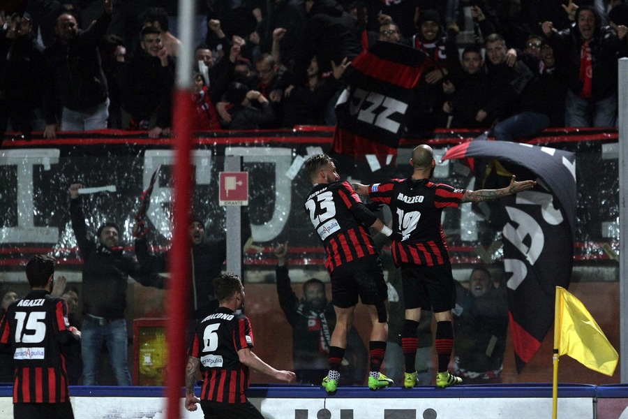 Calciomercato Foggia, Coletti prolunga fino al 2018
