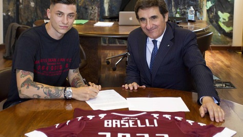 Torino, ufficiale: Baselli rinnova