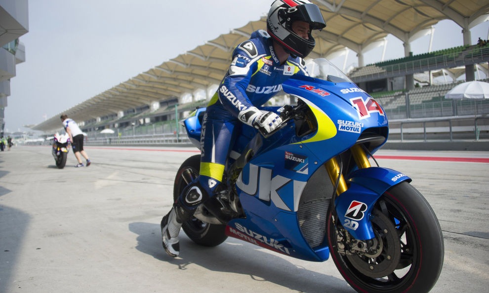 MotoGp, Suzuki in pista a Valencia MotoGp, Suzuki in pista a Valencia