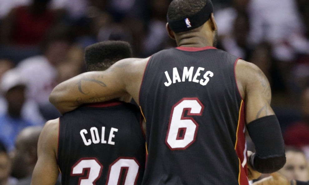 Basket, Nba: Miami vince e avanza in quota