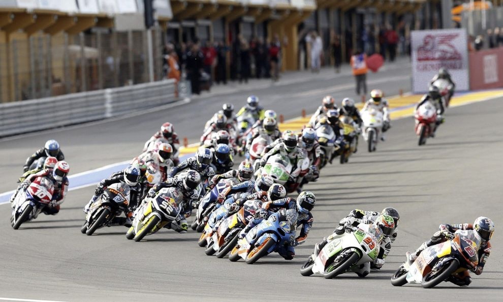 Moto3 Qatar, vince Masbou. Bastianini chiude 2°