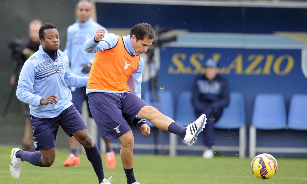 Lazio, con il Chievo Ledesma più Onazi