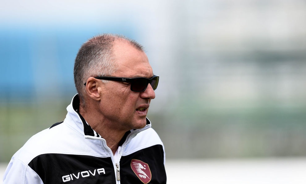 Menichini: «Supercoppa, la Salernitana ci tiene» Menichini: «Supercoppa, la Salernitana ci tiene»