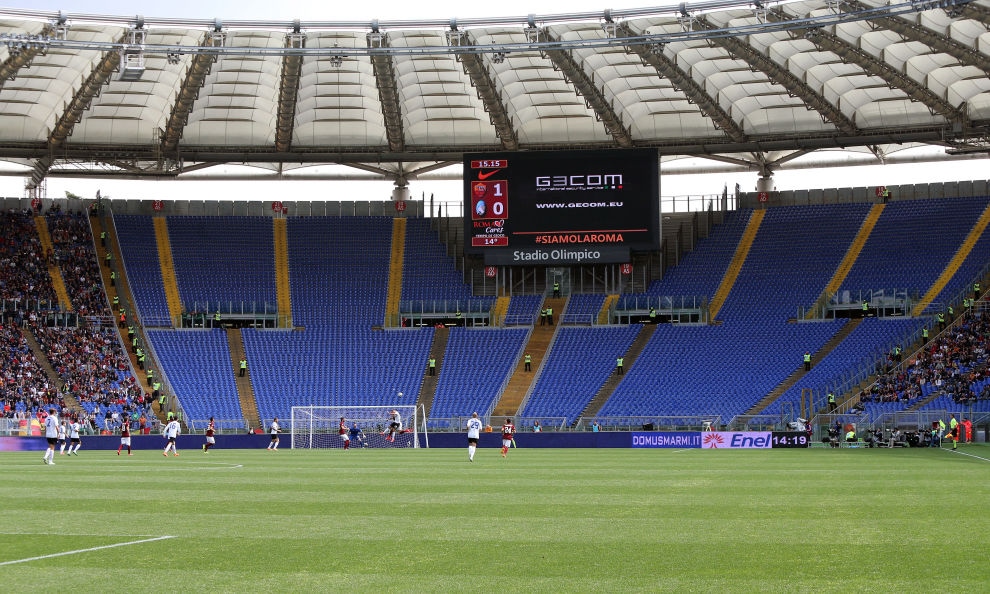Roma, Curva Sud vuota. Protestano 500 tifosi