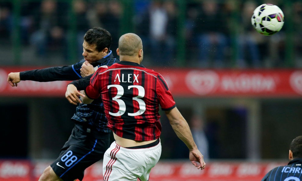 Milan, Alex in gruppo: allenamento completo